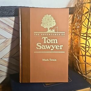 Hardcover book, Tom Sawyer  by Mark Twain printed 1990
